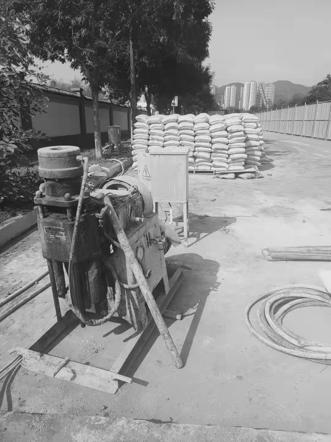 通江场区重载车疑难路基处理方案
